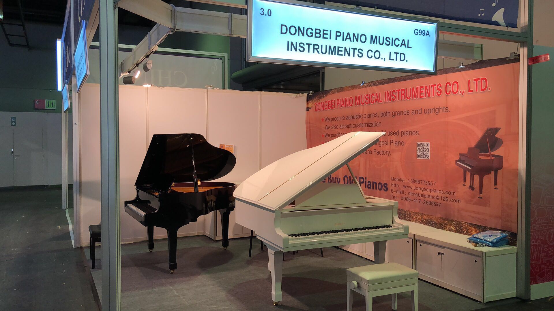 大型专业演奏级三角钢琴惊艳亮相2022中国优秀工业设计展